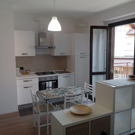 Апартаменты Casa Stefania 3 Манделло-дель-Ларио Экстерьер фото